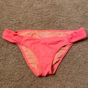 VS Knockout bikini bottoms